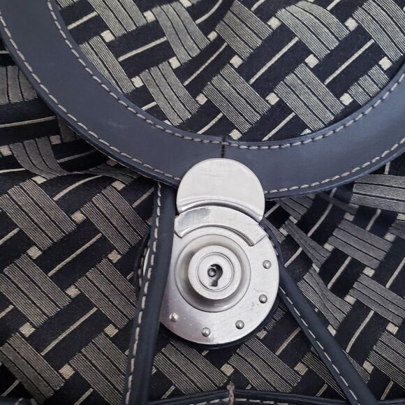 Vintage 90s Nine West Small Canvas Backpack Purse Black Gray - Picture 4 of 15